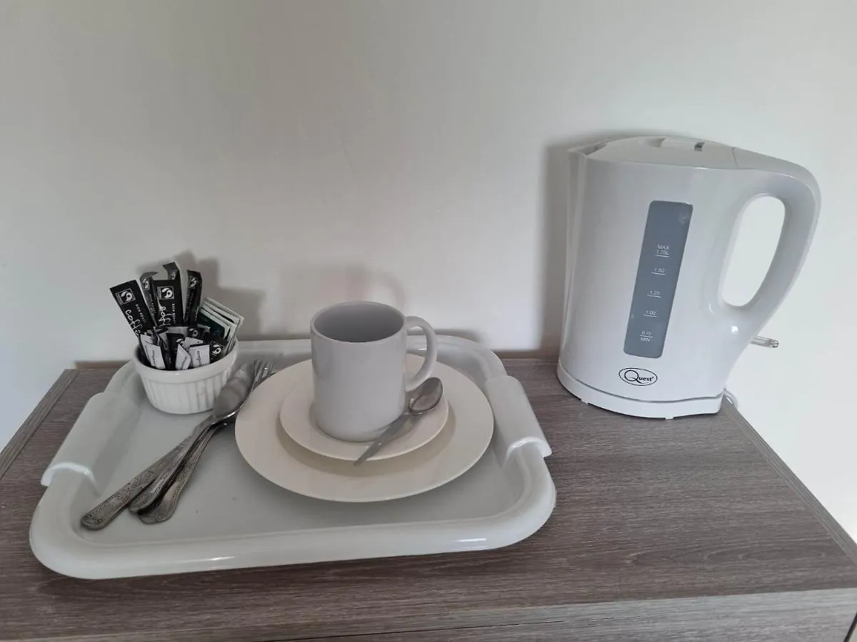 70 Southfield Hotel Middlesbrough 0*,  United Kingdom
